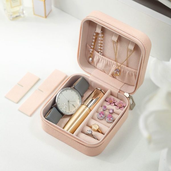 Stylish Jewelry Box for Gifting