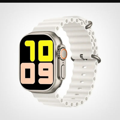 T800 smartwatch with HD digital display in white design